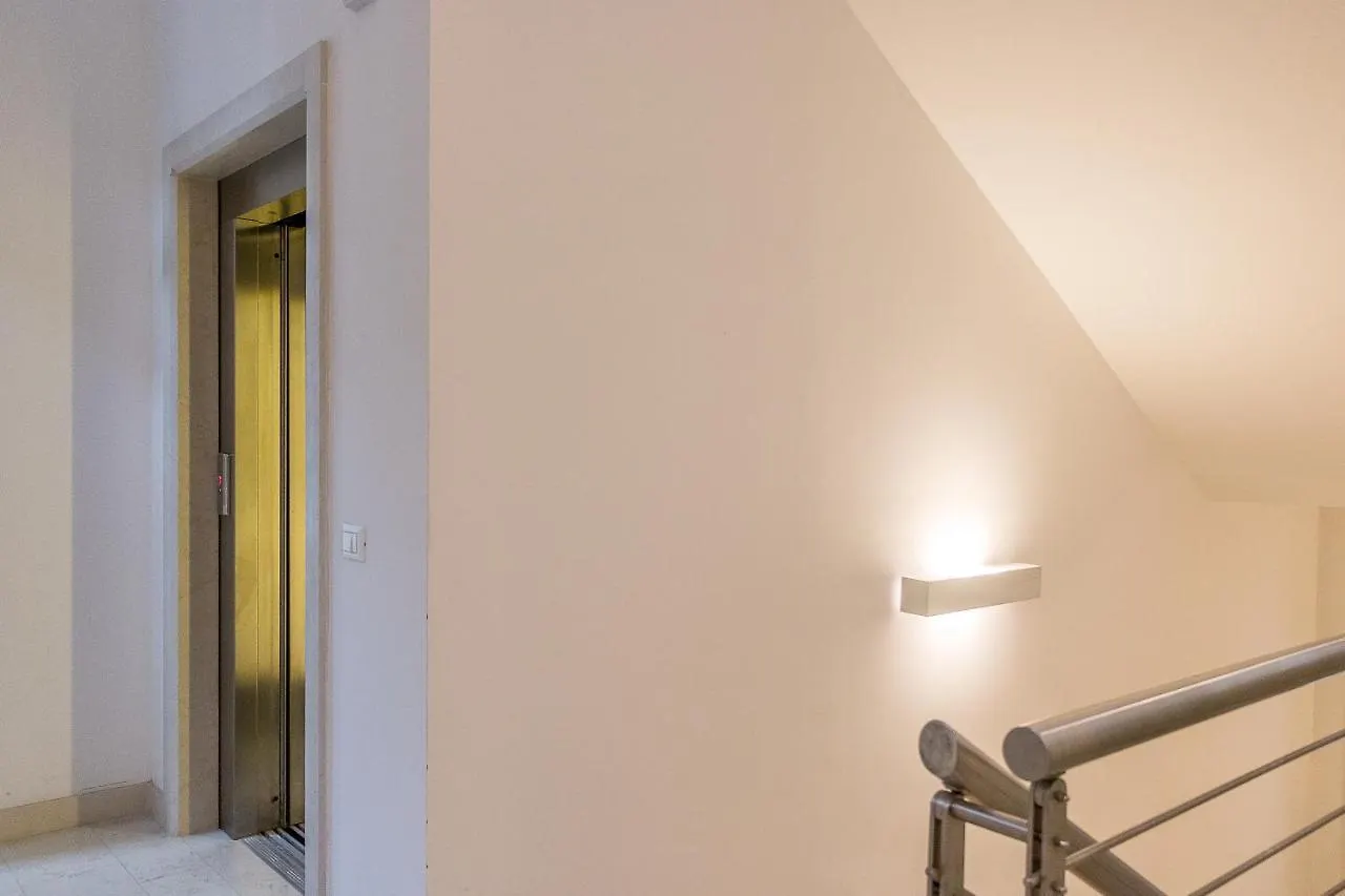 Gallery House Venice